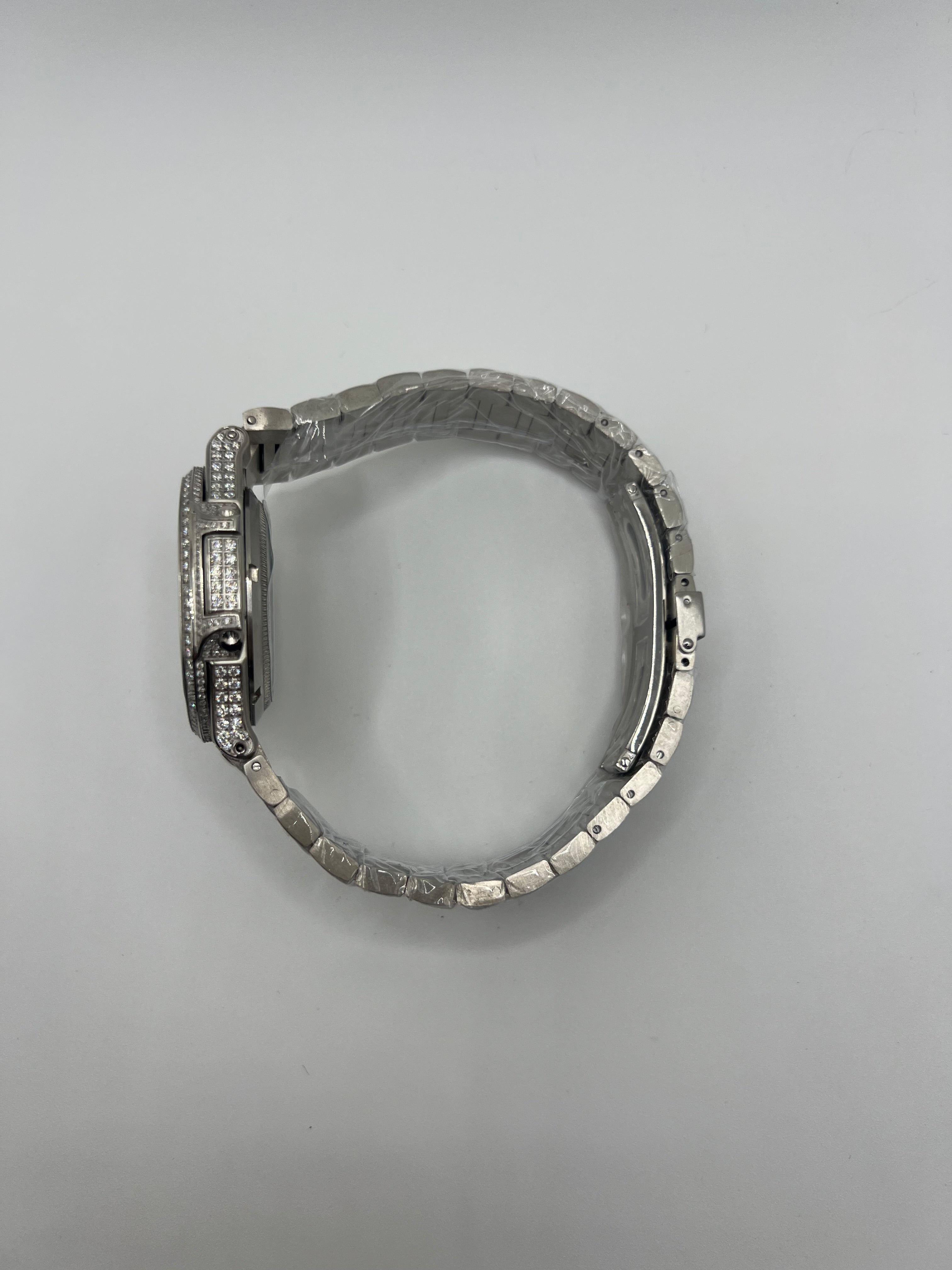Circle Moissanite Watch